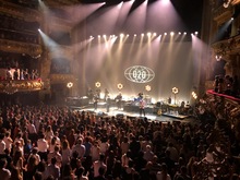 Love of Lesbian on Jul 9, 2018 [836-small]
