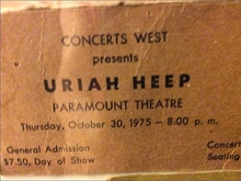 Uriah Heep / Journey on Oct 30, 1975 [413-small]