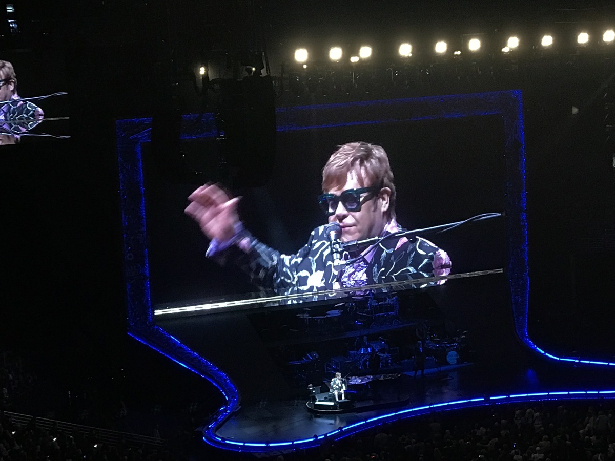 Dec 06, 2018 Elton John at Smoothie King Center New Orleans, Louisiana