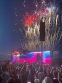 Oasis / Richard Ashcroft / Cast on Jul 12, 2025 [577-small]