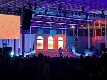 Khruangbin / Helado Negro on Apr 22, 2025 [860-small]