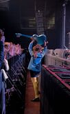 tags: Girl Tones, Crowd - Peter McPoland / Girl Tones on Mar 10, 2026 [111-small]