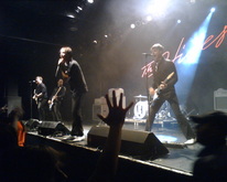 The Hives / The Carps / The Donnas on Mar 3, 2008 [439-small]
