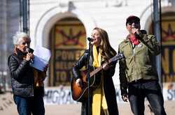 Joan Baez, Maggie Rogers, Tom Morello, No Kings Rally on Mar 28, 2026 [261-small]