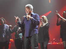Tom Jones on Jan 25, 2010 [802-small]