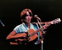 Joan Baez on May 19, 1977 [471-small]