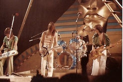 Todd Rundgren’s Utopia on Nov 11, 1977 [477-small]