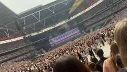 Taylor Swift / Paramore / Maisie Peters on Aug 19, 2024 [027-small]