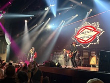Dream Police, tags: Cheap Trick - Cheap Trick on Apr 3, 2026 [244-small]