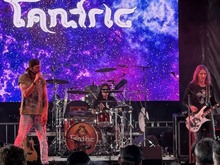 Tyler Farr / Kendall Tucker / Tantric / Bubba Sparxxx / Stephen Barker Liles (Love & Theft) / Austin Tolliver on Apr 4, 2026 [661-small]