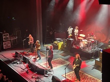 The Black Crowes / The Southern River Band on Apr 8, 2026 [885-small]