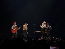 5 Seconds of Summer / South Arcade / Master Peace on Apr 8, 2026 [949-small]
