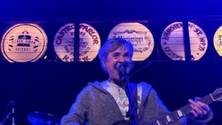 Throwing Muses / High Glow on Apr 16, 2026 [029-small]