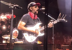 Bruce Springsteen & The E Street Band / Tom Morello on Apr 13, 2026 [202-small]