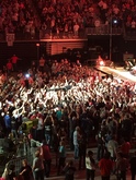 Bruce Springsteen & The E Street Band on Apr 18, 2016 [028-small]