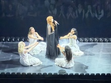 Florence + The Machine / Sofia Isella on Apr 18, 2026 [785-small]
