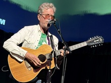 Gary Louris on Apr 17, 2026 [352-small]