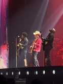 Bruno Mars / Leon Thomas / DJ Pee .Wee / Anderson .Paak / Silk Sonic on Apr 19, 2026 [949-small]