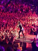 Bruce Springsteen & The E Street Band on Apr 20, 2016 [050-small]