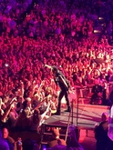 Bruce Springsteen & The E Street Band on Apr 20, 2016 [054-small]