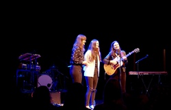 The Staves on Nov 1, 2016 [625-small]