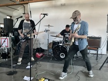 Stringhead / Rhubarb Duo / Teen Driver / Ants of the Suburbs on Apr 24, 2026 [472-small]