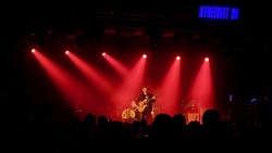 Kiefer Sutherland / Colin Andrew on Apr 24, 2026 [024-small]