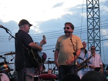Southside Johnny & The Asbury Jukes / Dave Mason on Jul 3, 2013 [223-small]