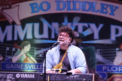 6th Annual Singer Songwriter Showcase on Apr 24, 2026 [995-small]