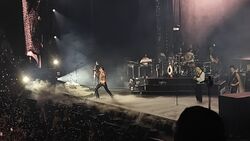 tags: YUNGBLUD, Manchester, England, United Kingdom, AO Arena - YUNGBLUD / The Warning / The Molotovs on Apr 25, 2026 [024-small]