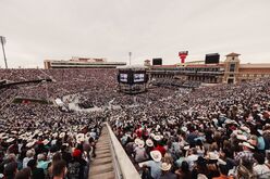 George Strait/Miranda Lambert on Apr 24, 2026 [225-small]