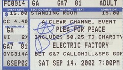 Autographed by Dennis Lyxzen (The (International) Noise Conspiracy), Thursday / Lawrence Arms / Common Rider / The (International) Noise Conspiracy on Sep 14, 2002 [427-small]