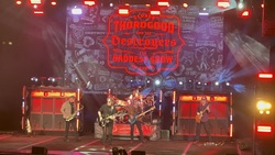 George Thorogood & The Destroyers / Alastair Greene on May 2, 2026 [039-small]