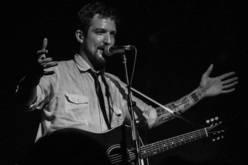 Frank Turner / Ducking Punches on Apr 19, 2016 [449-small]