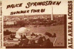 Bruce Springsteen & The E Street Band on Aug 4, 1981 [414-small]