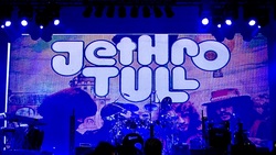Jethro Tull / Peter Frampton on Aug 3, 2008 [096-small]
