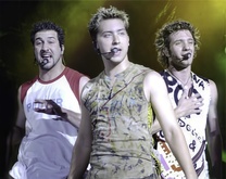 NSYNC / Eden's Crush / Samantha Mumba / Meredith Edwards on Jul 24, 2001 [383-small]
