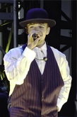 NSYNC / Eden's Crush / Meredith Edwards on Jul 27, 2001 [436-small]