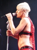 The Ting Tings / P!nk on Sep 20, 2009 [454-small]