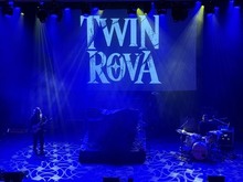 Cold / Alien Ant Farm / Twin Rova on May 17, 2026 [277-small]