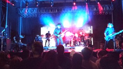Barns Courtney / K.Flay / The Hunna / Jimmy Eat World / Good Charlotte / The Struts on Oct 22, 2016 [984-small]