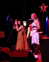 CocoRosie on Oct 9, 2010 [918-small]