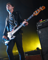 Spoon on Sep 25, 2010 [065-small]