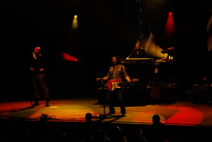 Tears For Fears on Sep 24, 2011 [165-small]