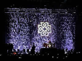 Breaking Benjamin, Breaking Benjamin / Seether / Starset / Lacey Sturm on Apr 30, 2022 [855-small]