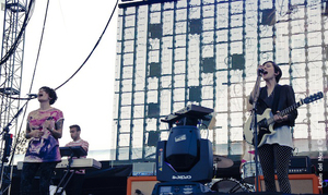 Cat Power / Leon Larregui / Suede / The Hives / The Joy Formidable / The Kills on Oct 13, 2012 [234-small]