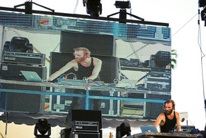 Vince Clarke / Orchestral Manoeuvres in the Dark / Liars / Irmin Schmidt / Ben Frost / Apparat on Mar 21, 2015 [238-small]