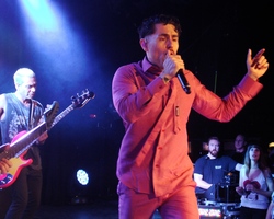 Dreamcar ~ Tony Kanal & Davey Havok , tags: DREAMCAR, West Hollywood, California, United States, The Roxy Theatre - DREAMCAR / Sharp/Shock on Apr 12, 2017 [353-small]