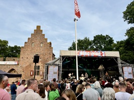 Van Dik Hout on May 30, 2026 [173-small]