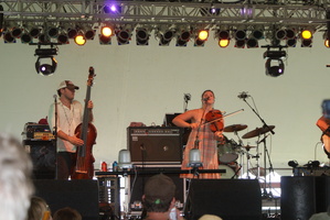 Umphrey's McGee / STS9 / My Morning Jacket / Lotus / Sharon Jones & The Dap Kings / JJ Grey & Mofro on Jun 2, 2011 [079-small]